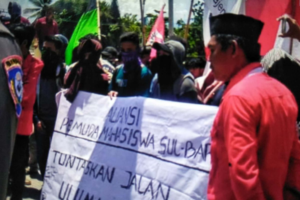 DPRD Sulbar panggil pihak eksekutif bahas jalan rusak Ulumanda