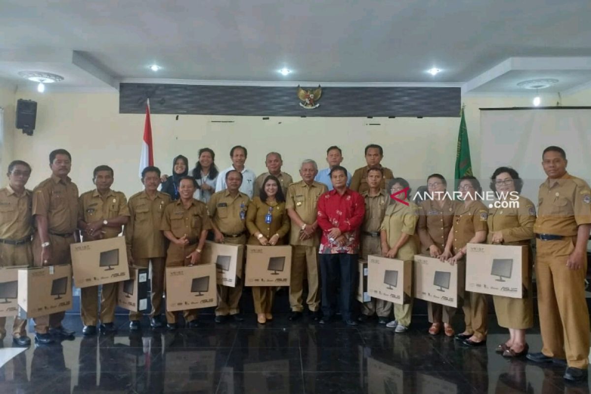 Kucurkan dana miliaran rupiah, TPL bantu kebutuhan UNBK siswa SMP se-Tobasa