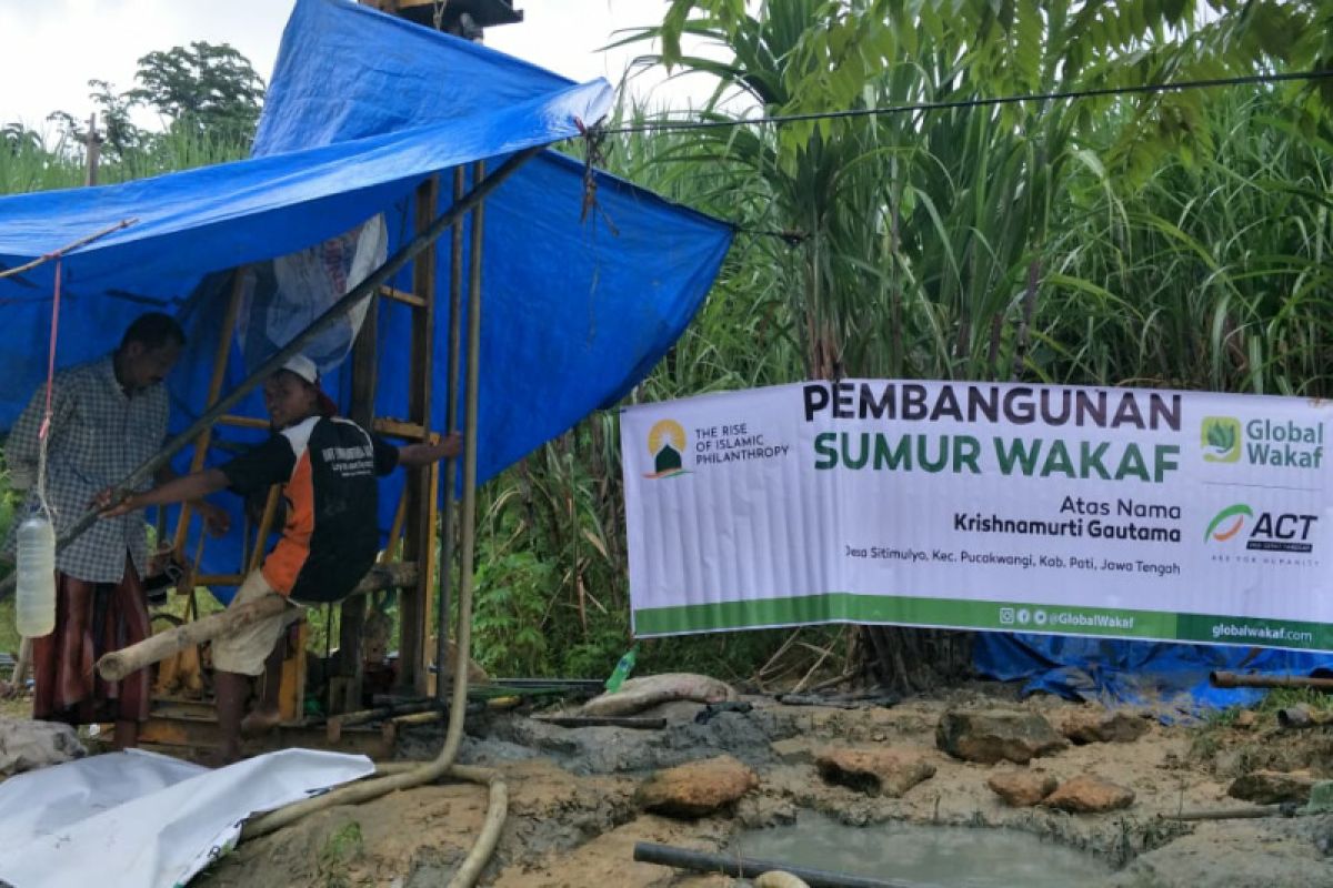 Global Wakaf dan ACT Jateng bangun sumur di Pati penuhi air bersih