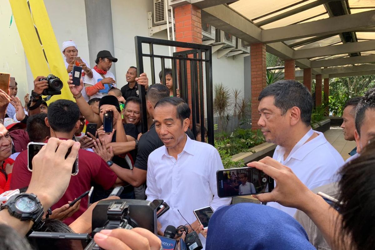 Jokowi hopes for victory in West Java