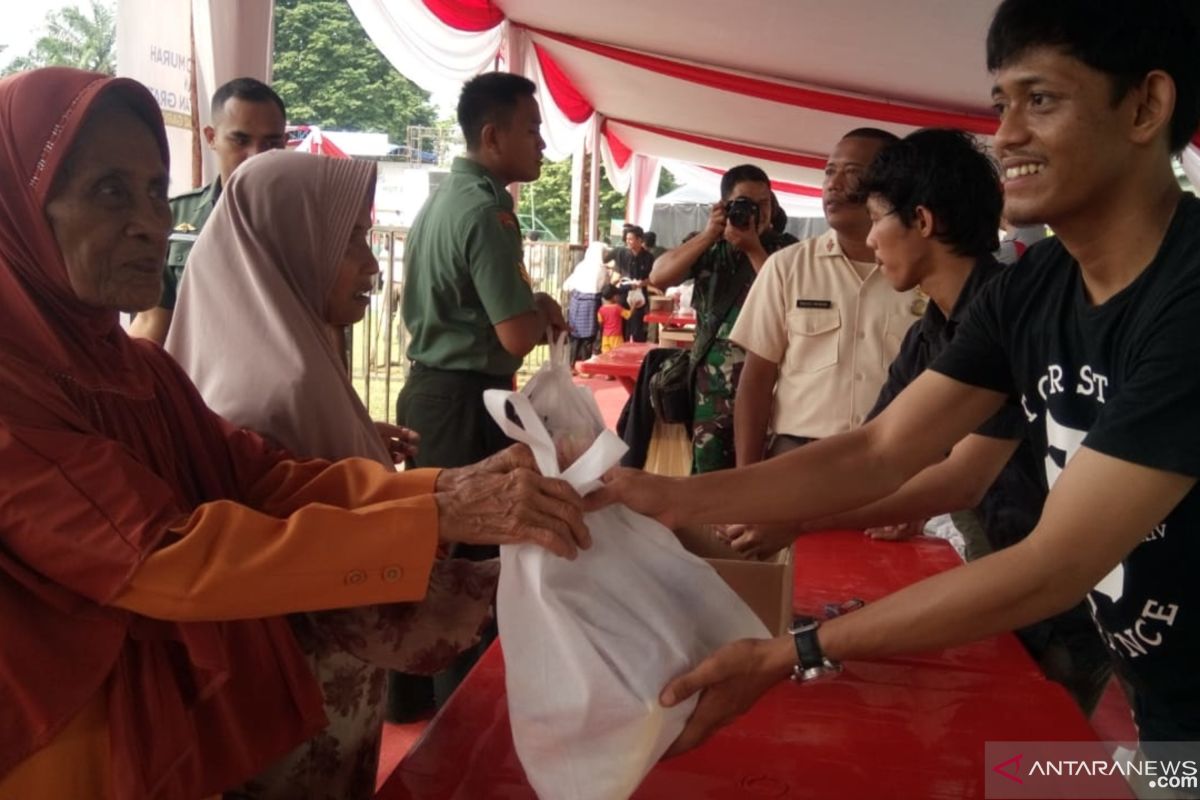 Pertamina gandeng Korem 042/Gapu gelar pasar sembako murah di Jambi