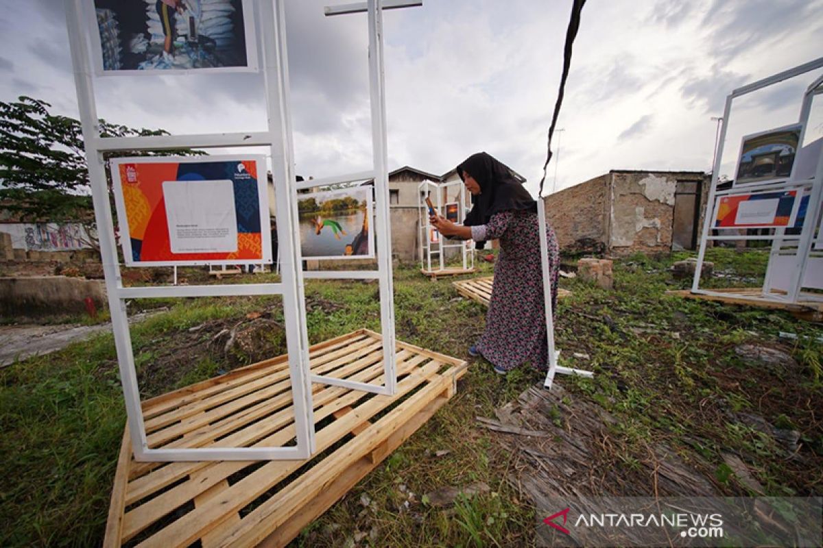 Unik, Riau Festival "sulap" rumah bekas kebakaran untuk pameran visual