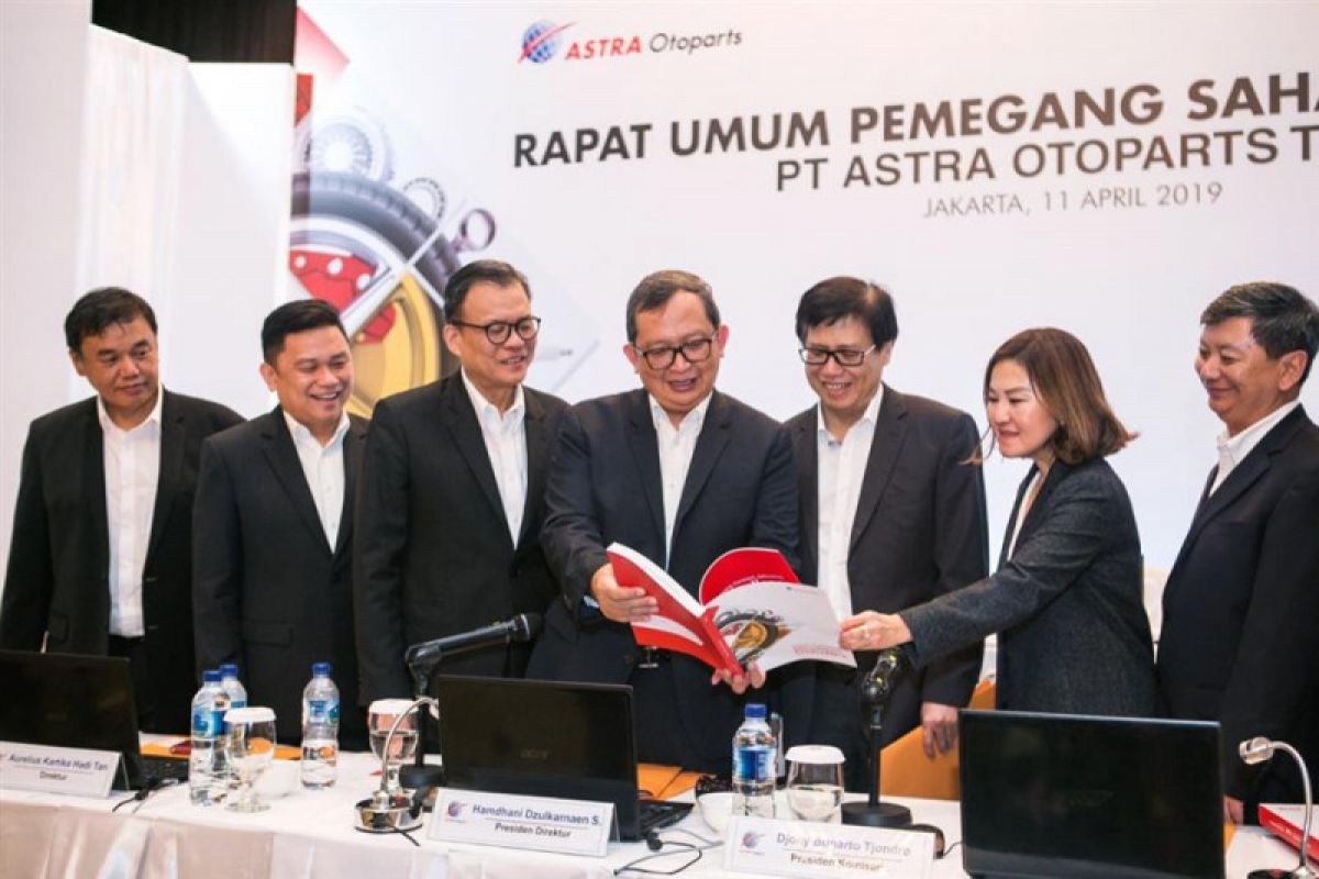 Astra Otoparts bukukan laba bersih Rp611 miliar