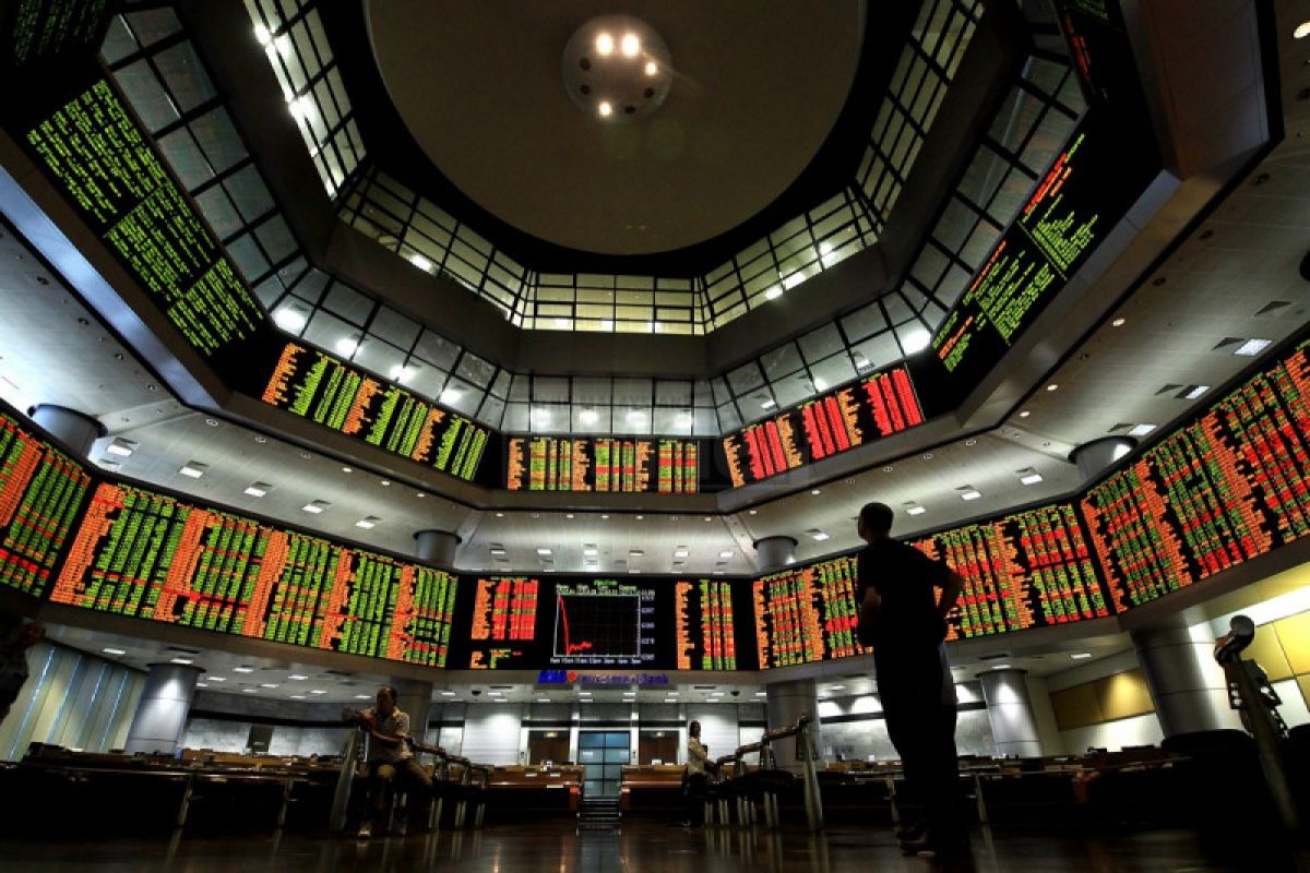 Bursa saham Malaysia menguat, Indeks KLCI ditutup naik 0,02 persen