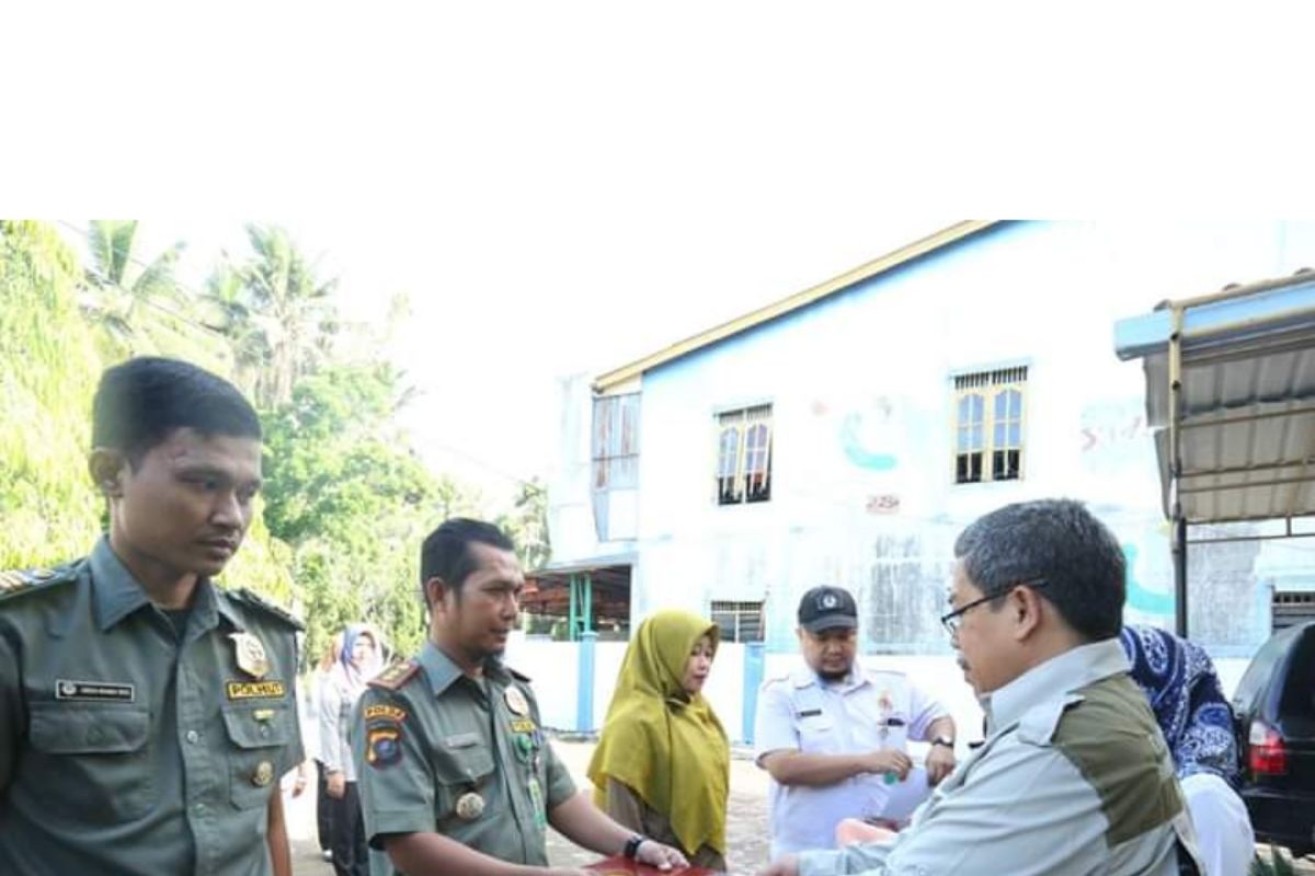 10 orang pegawai TNBG dapat penghargaan Satyalacana Karya Satya