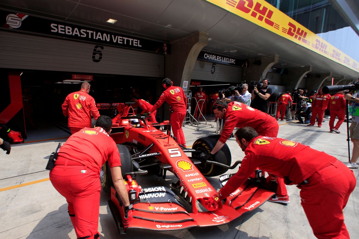 Vettel tetap prioritas namun Ferrari tetap luwes kepada Leclerc