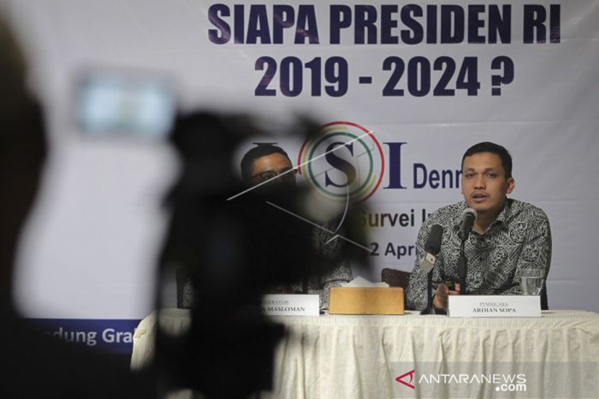 LSI Denny JA: Jokowi-Amin unggul di tiga segmen pemilih