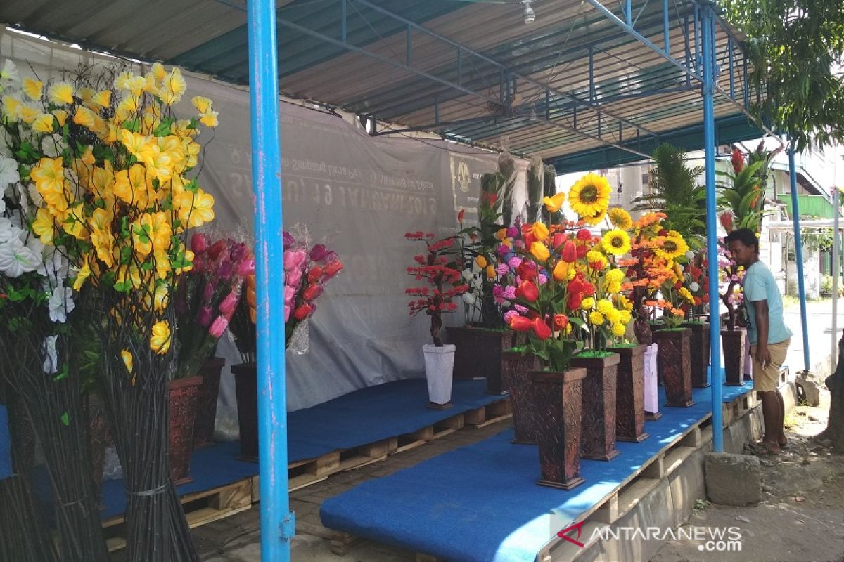 Agar pengunjung nyaman, lapak pedagang perayaan Dandangan Kudus dikurangi