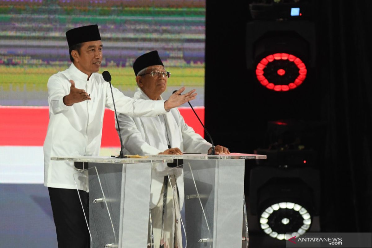 Debat capres: Jokowi katakan jangan ragukan kemampuan BUMN