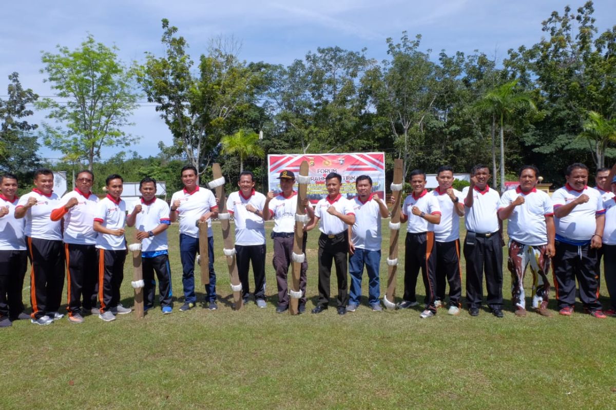 Lomba bakiak meriahkan Forum Silaturahim Forkopimda Muaro Jambi