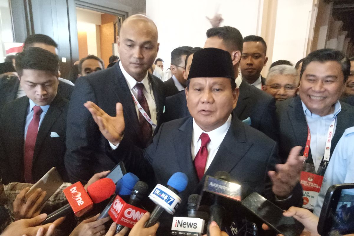 Capres Prabowo imbau warga datang ke TPS
