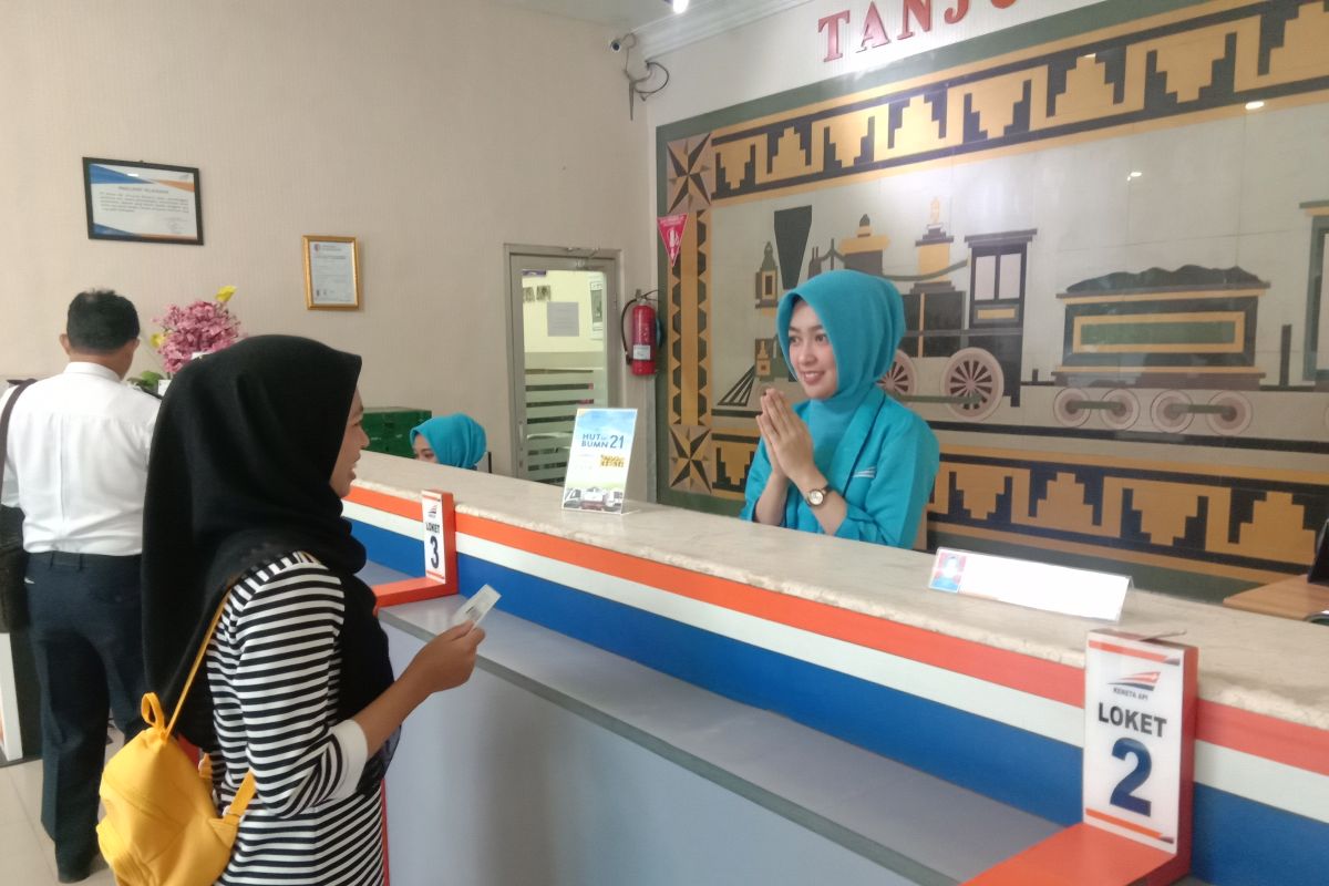 Jelang libur Pemilu penjualan tiket kereta api capai 90 persen