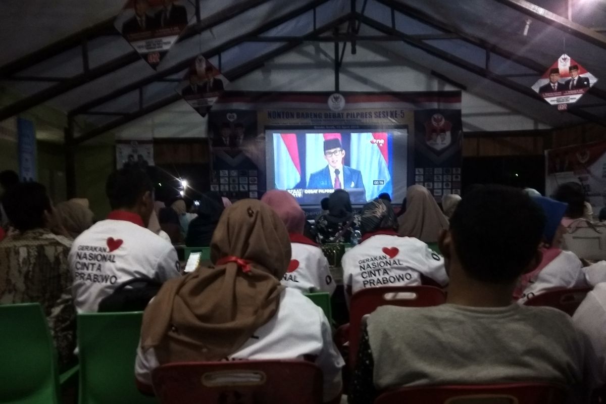 Belasan Ormas pendukung Prabowo-Sandi gelar nonton bareng di Aceh