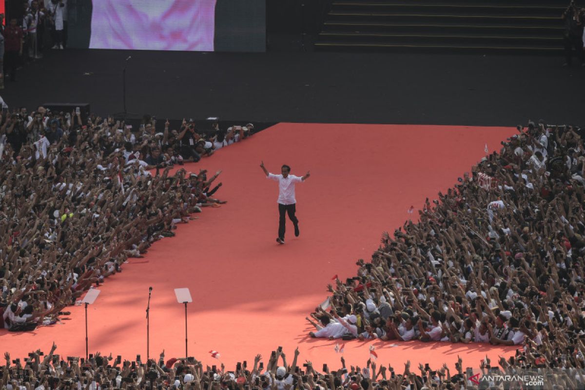 Jokowi akan terus turun ke lapangan