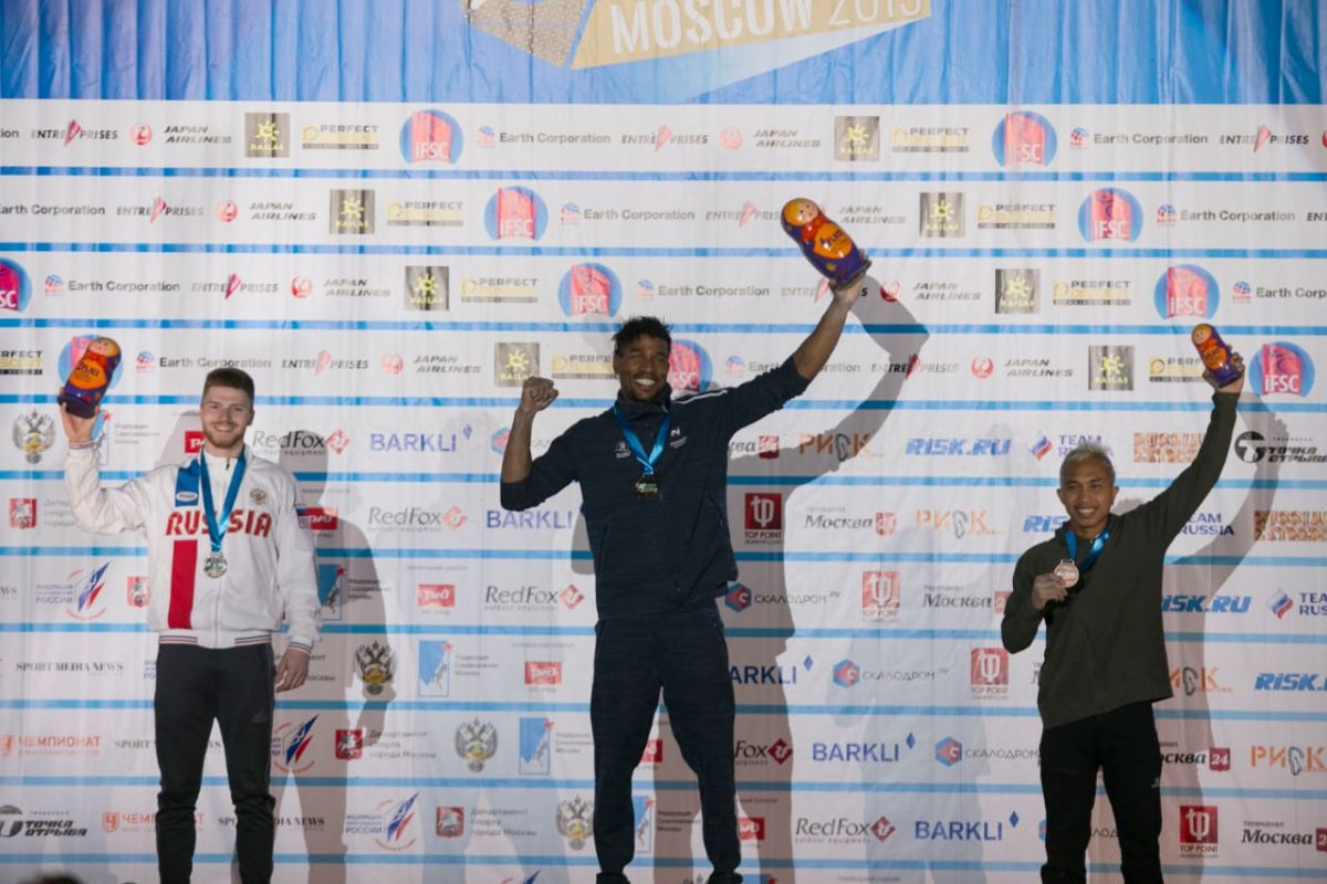 Atlet panjat tebing Indonesia  raih perunggu di kejuaraan dunia Moskow