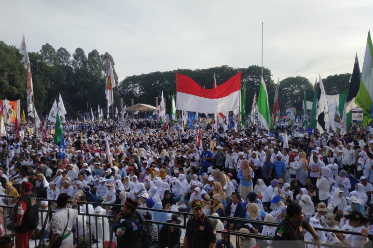 Kampanye akbar Prabowo-Sandi di Tangerang diawali senam sehat