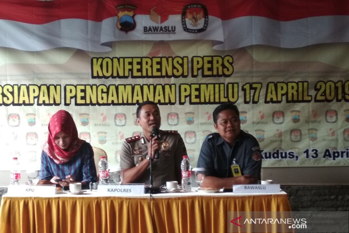 Polres Kudus intensifkan patroli jaga keamanan