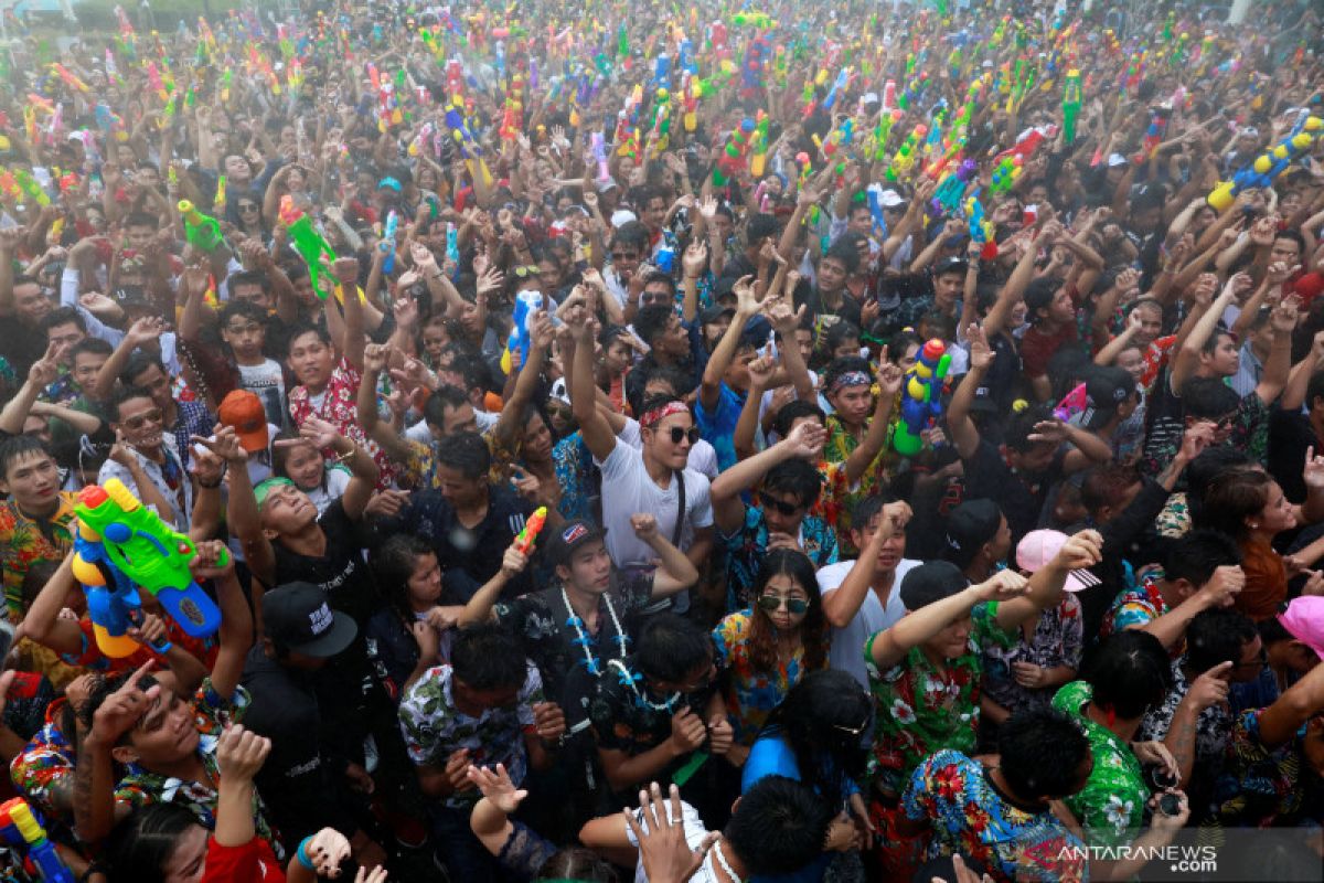 Jelang liburan Songkran, Thailand catat lonjakan kasus COVID-19