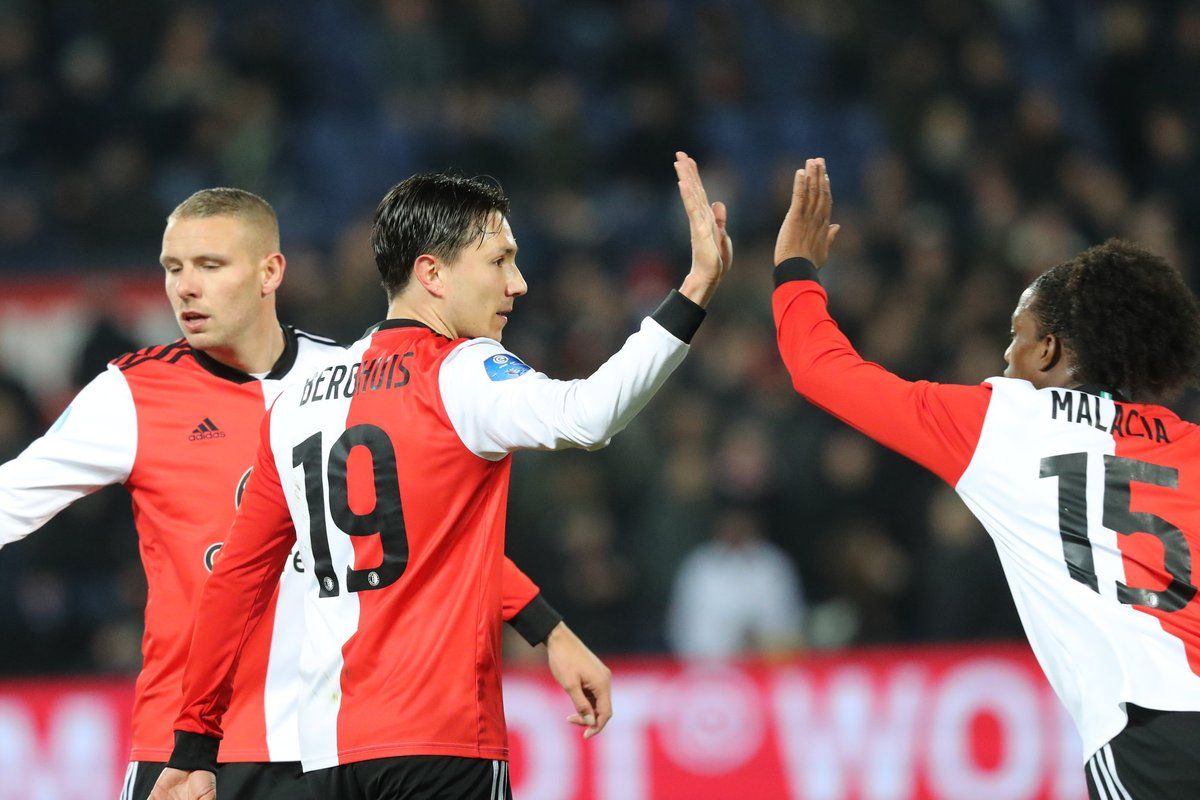 Sepuluh pemain Feyenoord hentikan perlawanan Heracles