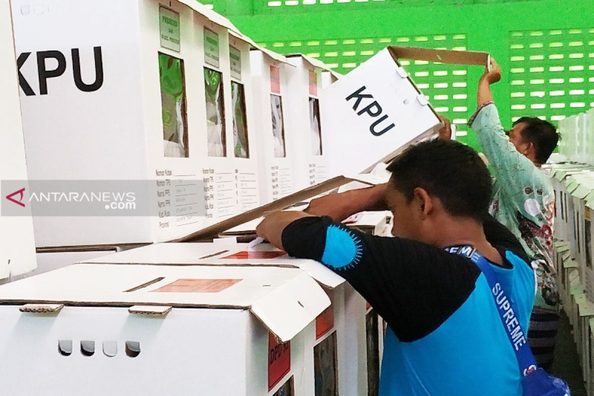 KPU Palu mulai distribusi logistik pemilu ke PPK