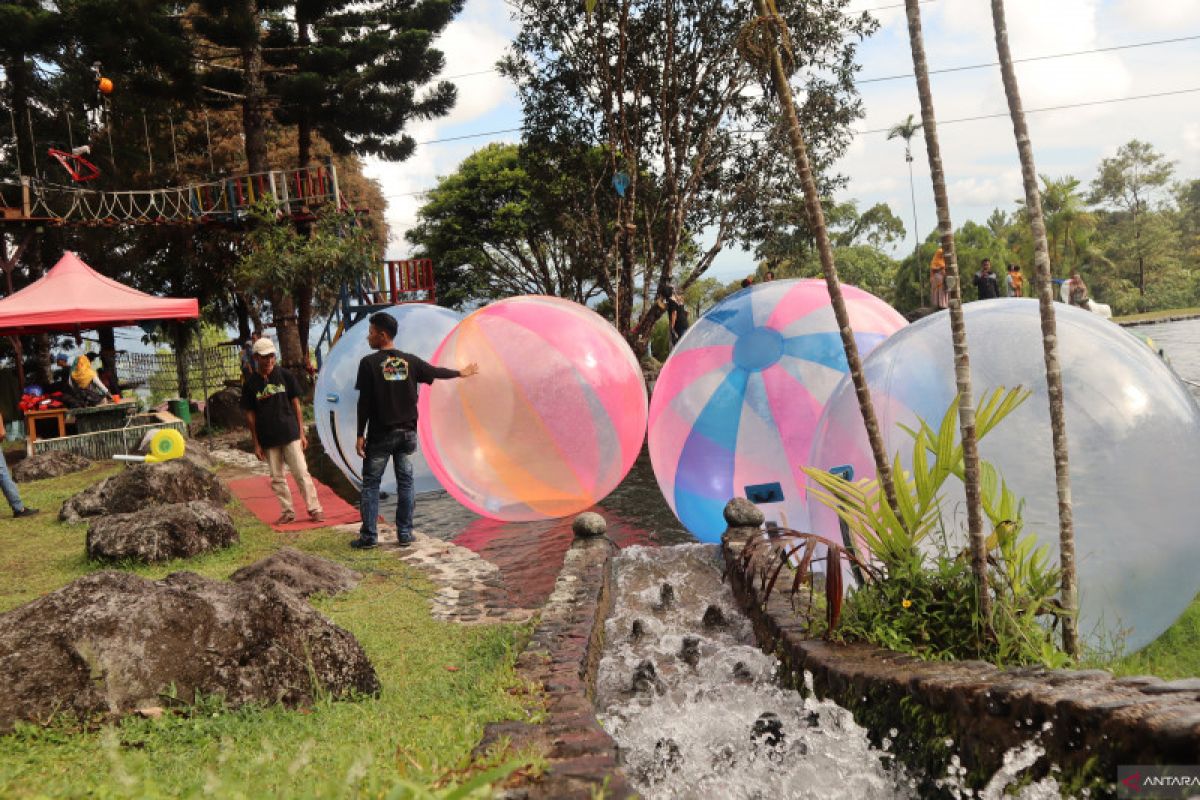 Dempo Anai Land tawarkan suasana asri dan spot foto