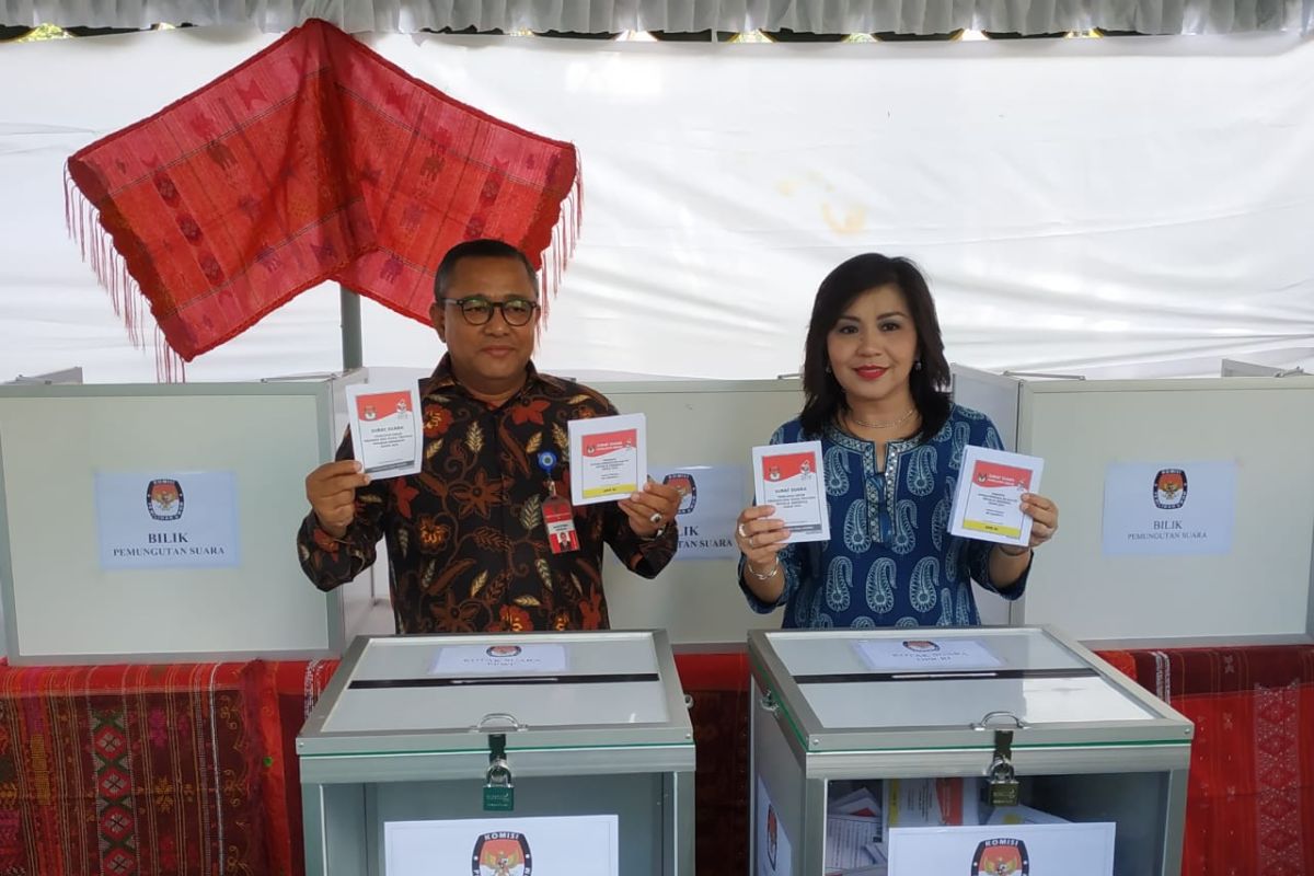 3.410 WNI di Timor Leste memilih langsung di TPSLN KBRI Dili