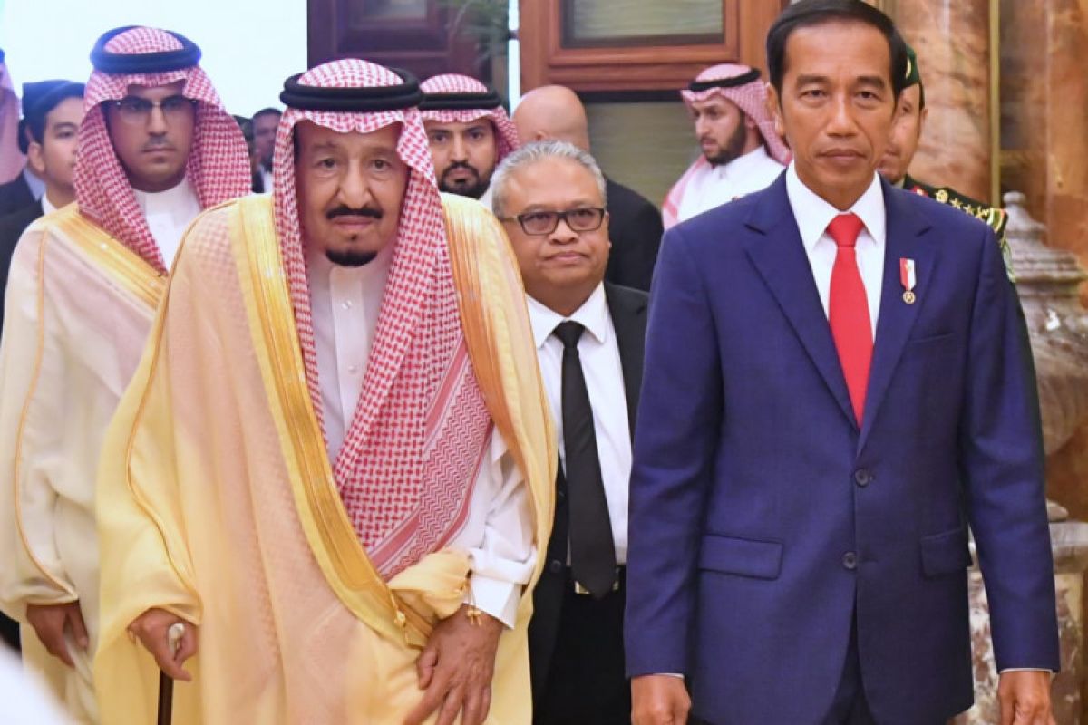 Presiden Jokowi bertemu Raja Salman di Riyadh