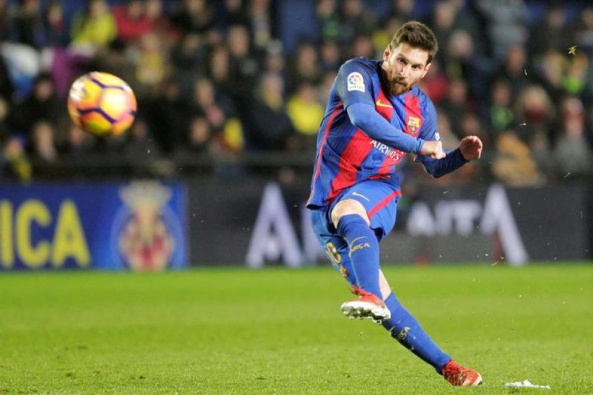 Iniesta: Messi membuat segalanya jadi mudah