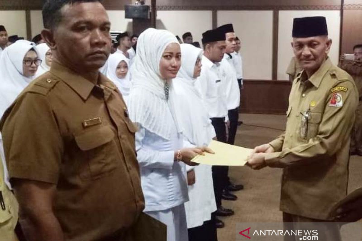 138 CPNS di Nagan Raya terima SK, 372 ASN naik pangkat