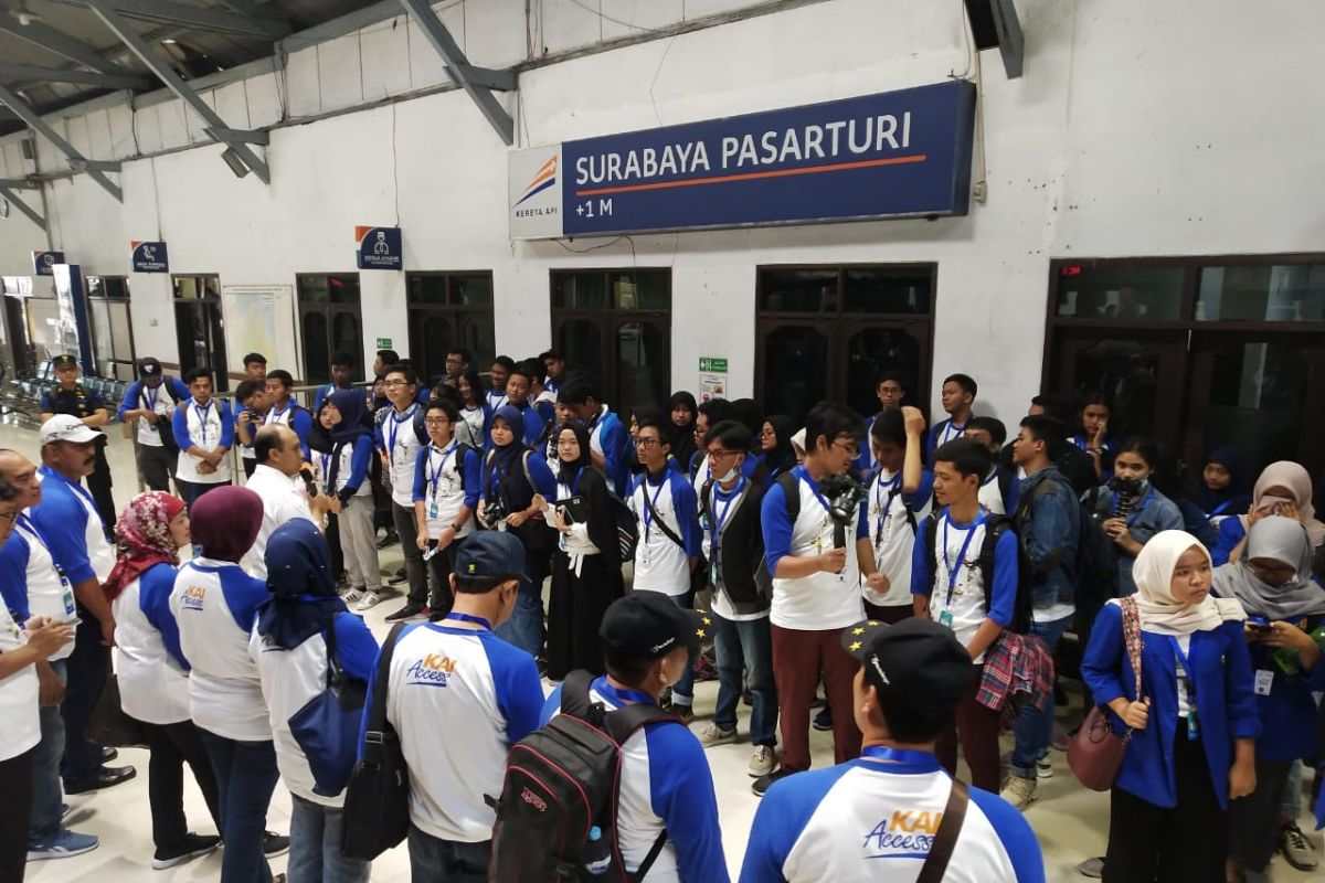 KAI Daop Surabaya kenalkan angkutan lebaran kepada Gen-Z