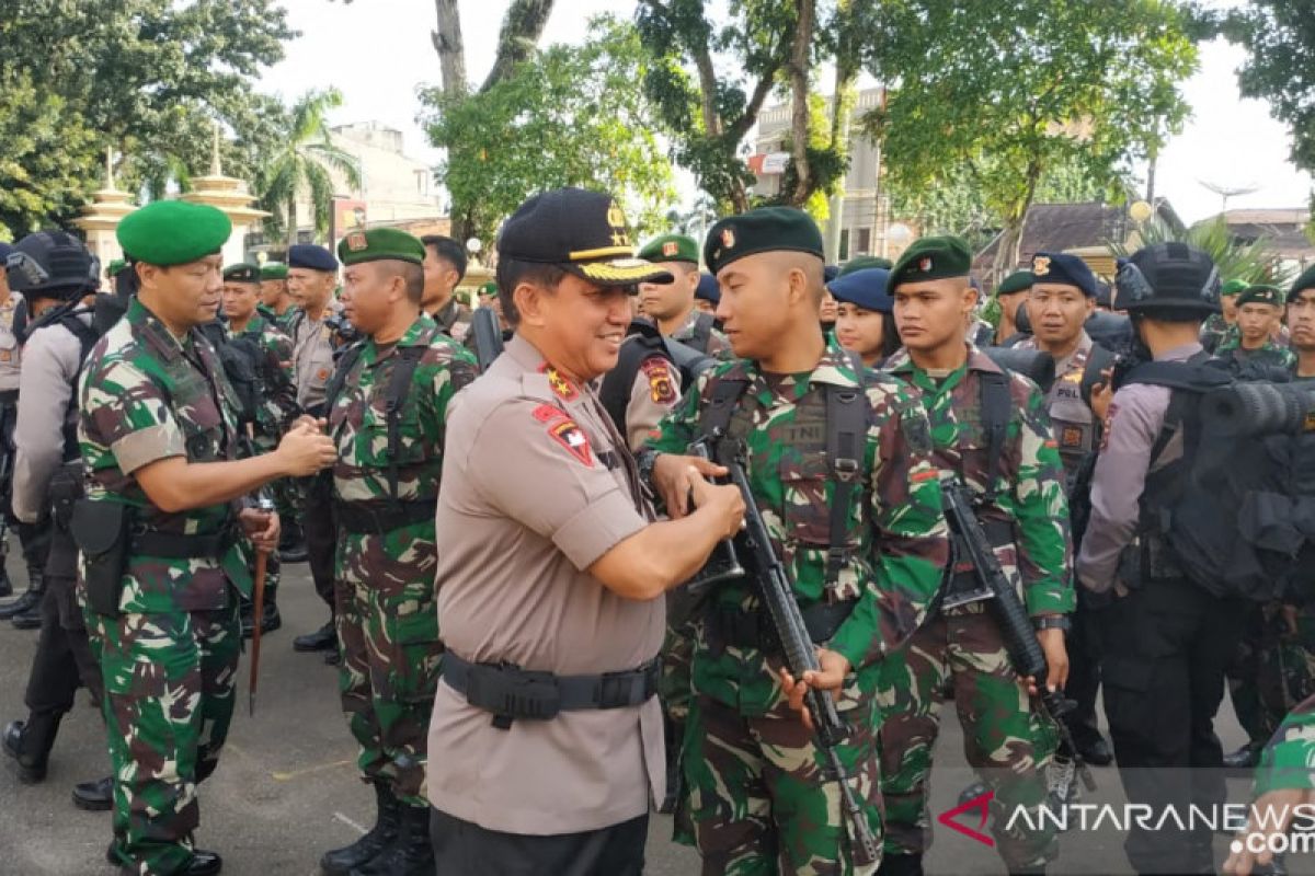 Kapolda Jambi pimpin apel bersama pengamanan pemilu