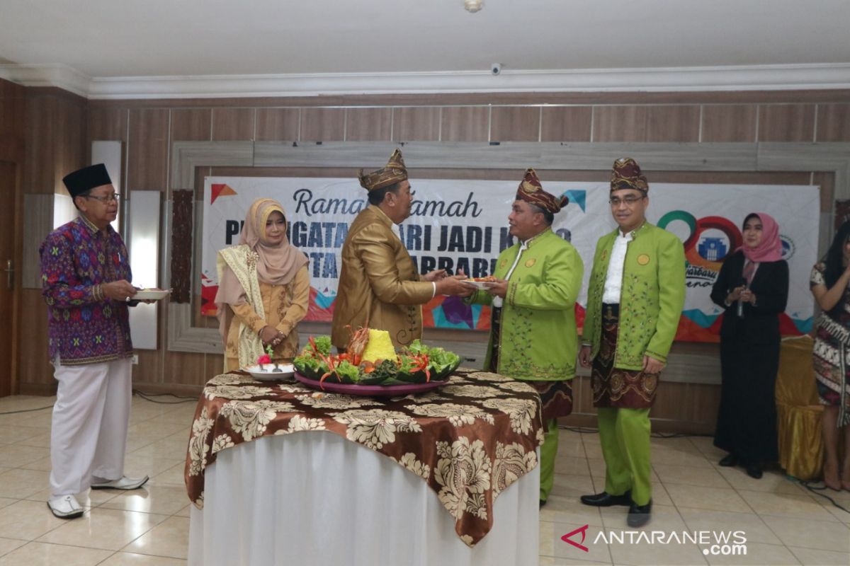 Lipsus DPRD  dalam rangka HUT ke 20 Banjarbaru