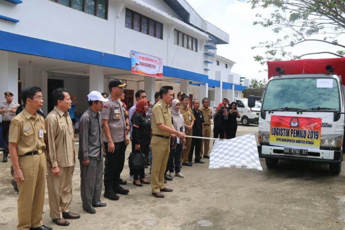 Bupati Barito Utara lepas distribusi logistik Pemilu