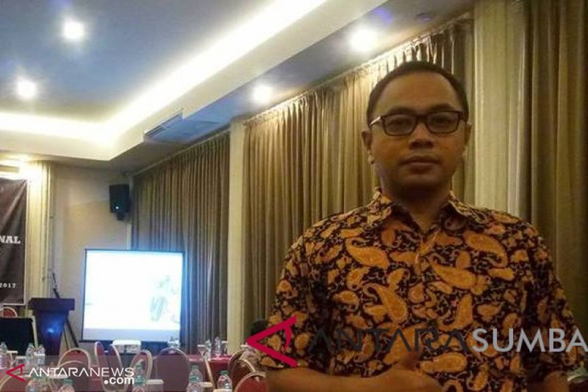 Panwaslu Padang: Masih ada caleg bandel yang belum buka atribut