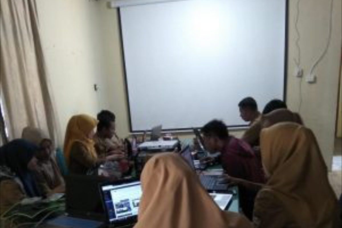 Diskominfo Sijunjung gelar workshop tingkatkan kompetensi operator website nagari