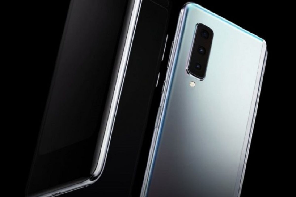 Samsung perkenalkan smartphone layar lipat pertamanya, Galaxy Fold