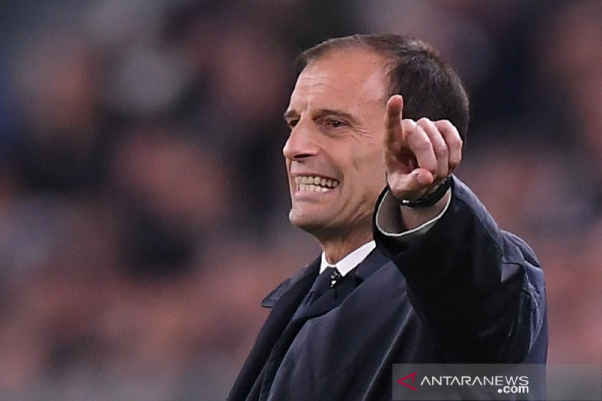 Allegri mengakui Ajax pantas menang dan Juventus kurang sabar