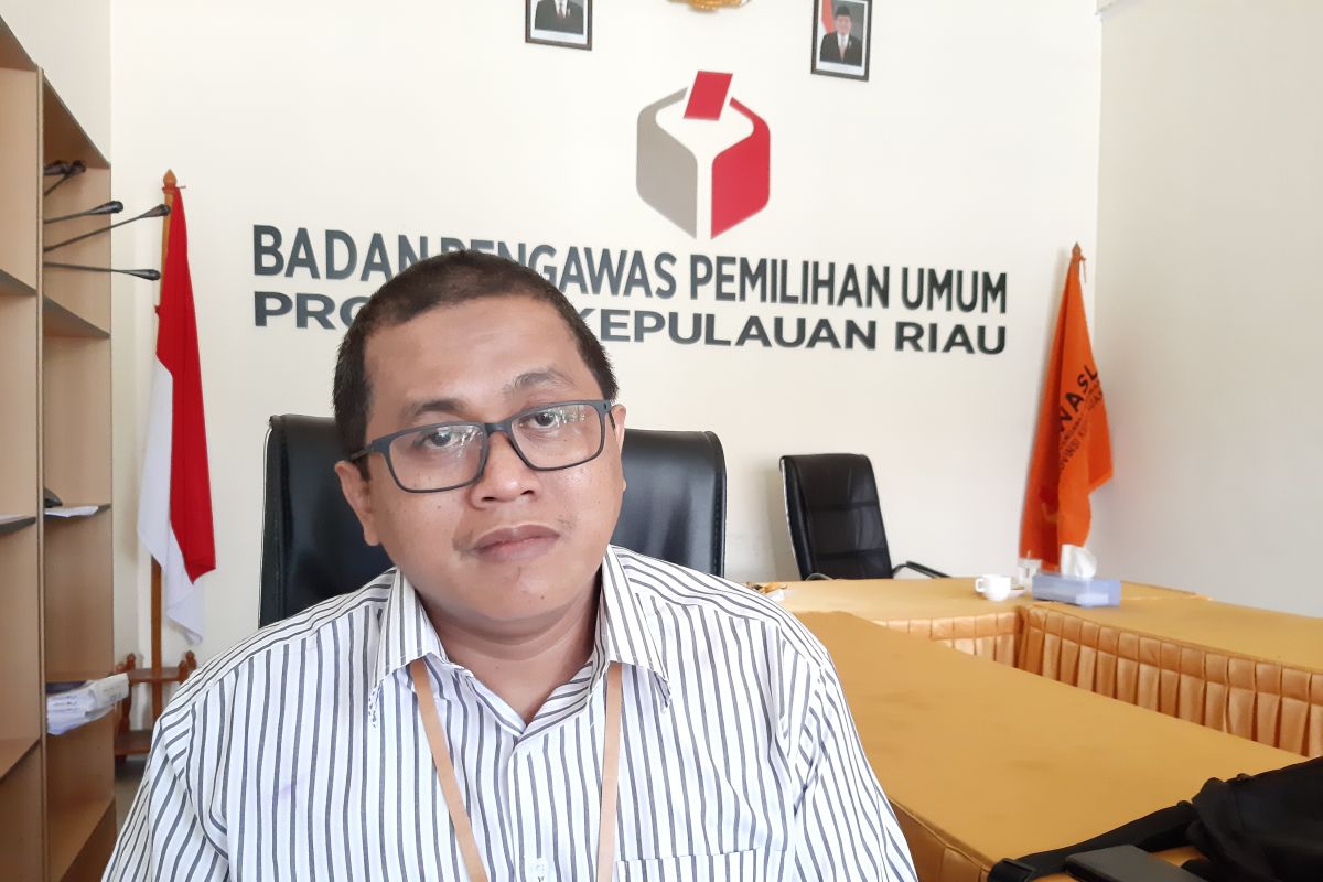 Bawaslu Kepri tangani lima dugaan politik uang