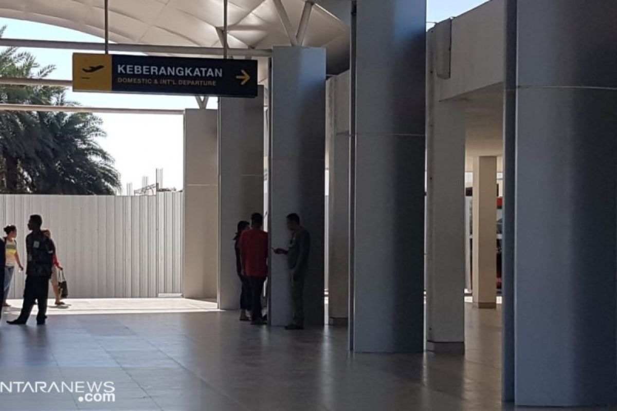 Pemilu, bandara El Tari Kupang sepi