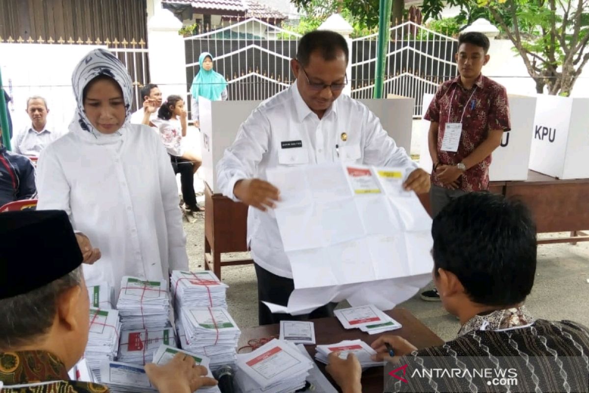 Wakil Wali Kota Medan nyoblos di TPS 34 Pulo Brayan