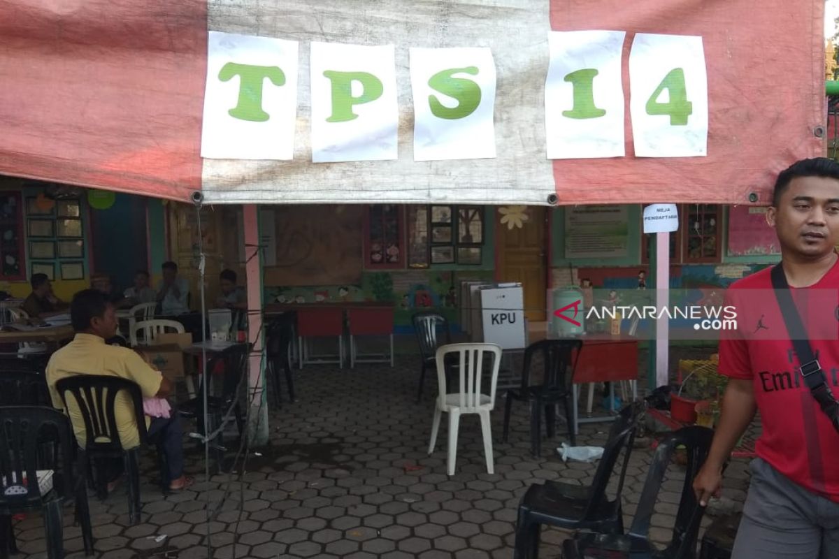 Empat TPS di Tanjungpinang laksanakan pemungutan suara ulang