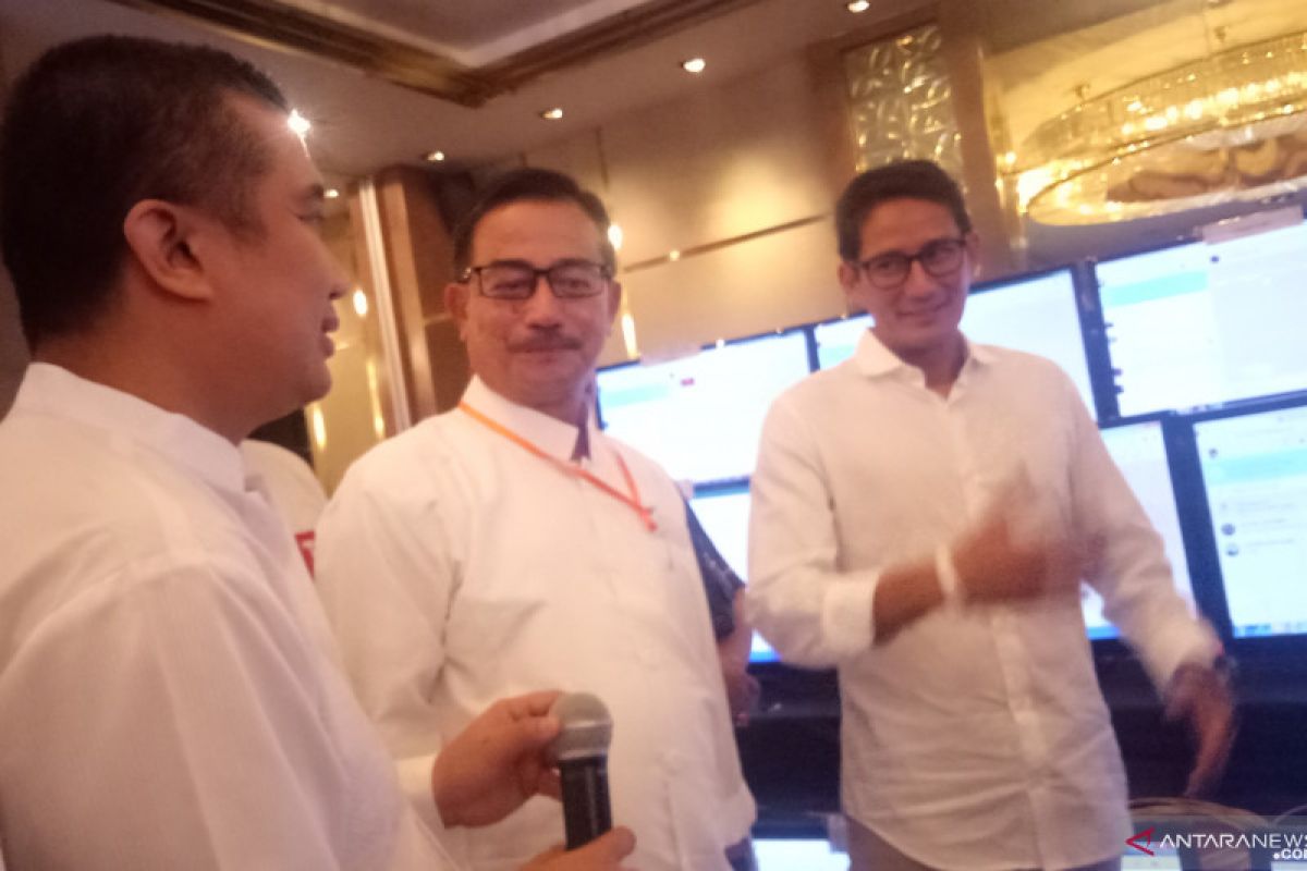 Sandiaga tinjau Posko Monitoring Relawan di Hotel Ambhara