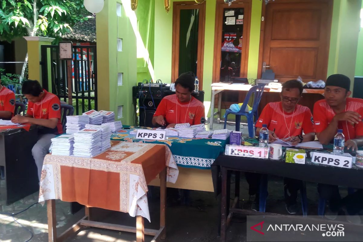 TPS unik bertema sepak bola meriahkan Pemilu 2019 di Yogyakarta (VIDEO)