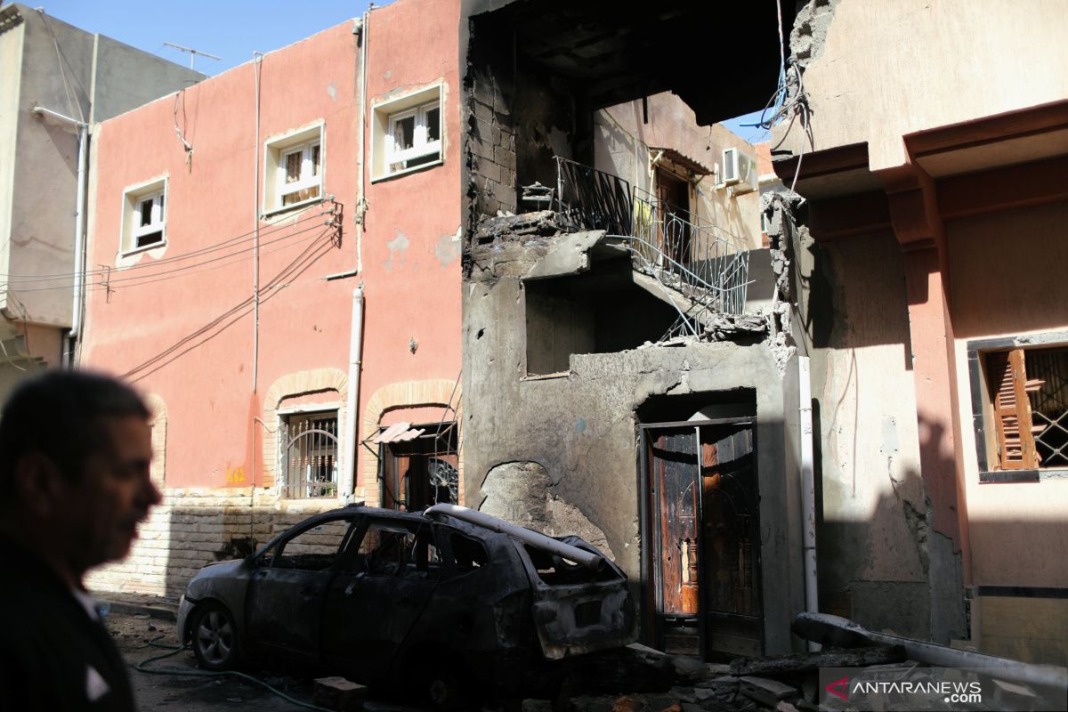 Serangan roket menewaskan enam orang di ibu kota Libya