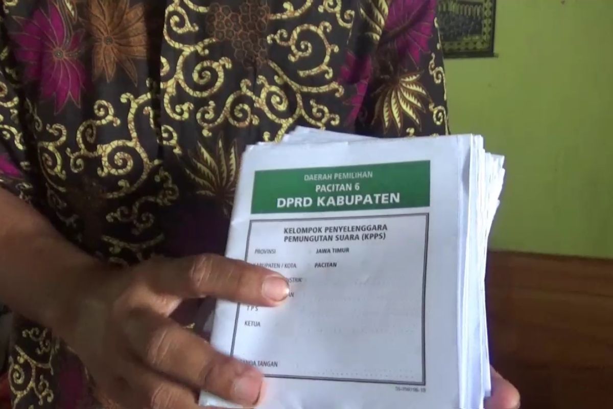 Surat suara DPRD Pacitan 