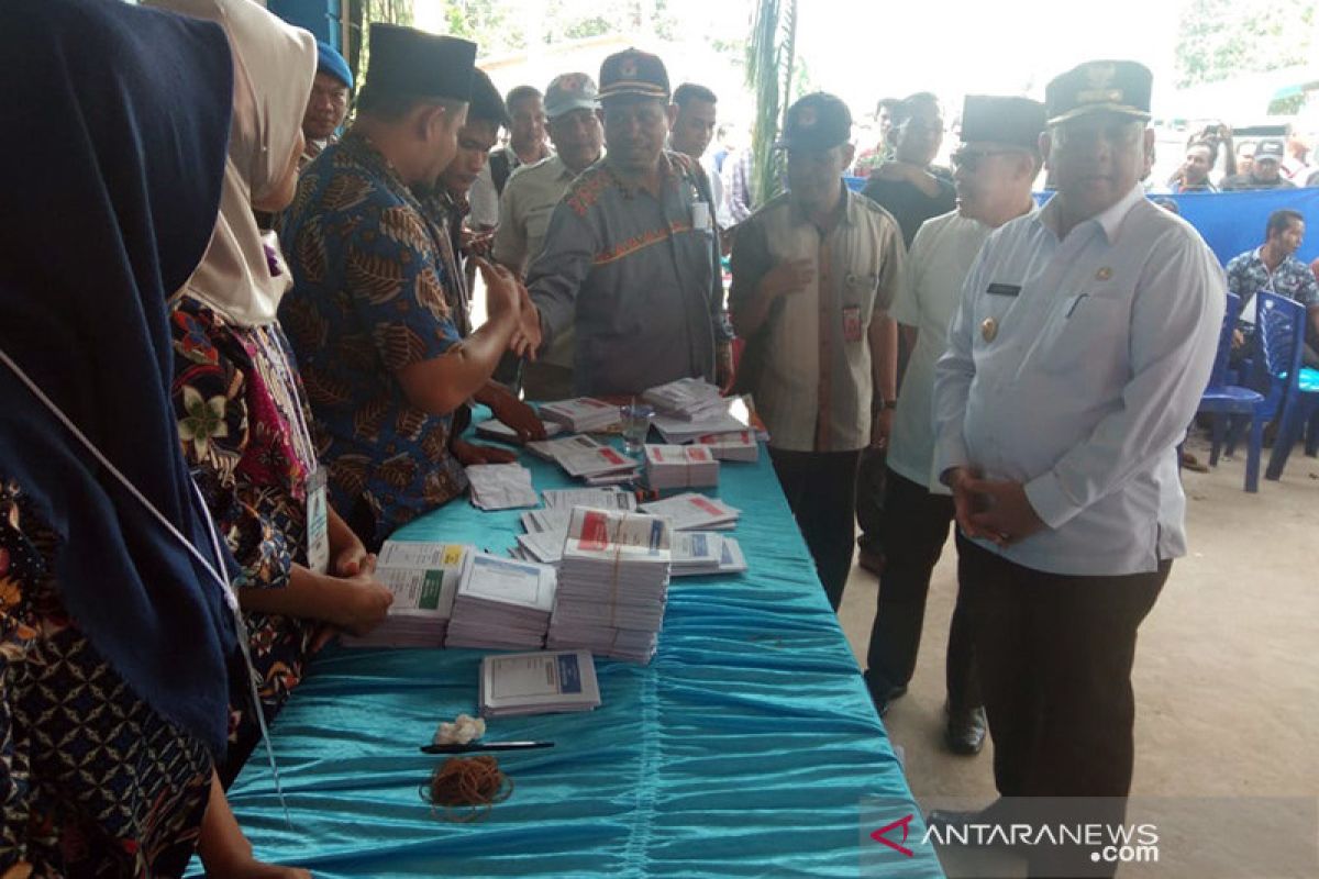 Prabowo-Sandi menang di TPS Walikota Dumai Mencoblos