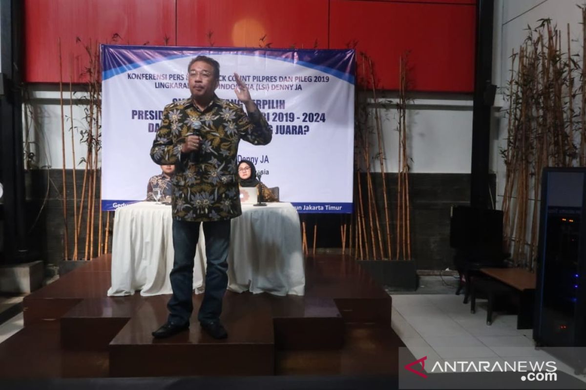 Jokowi-Amin menjadi pemenang sementara versi hitung cepat LSI Denny JA