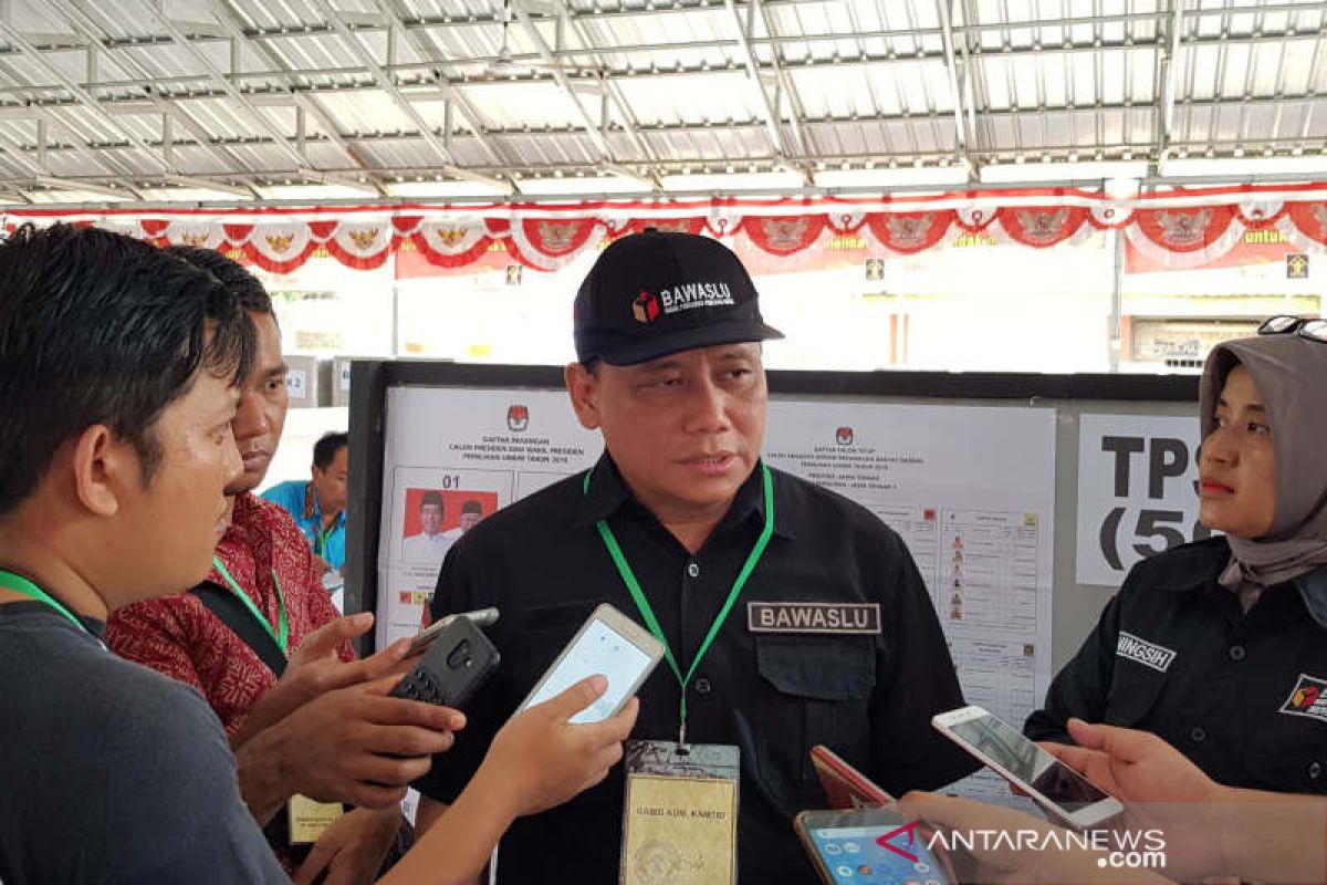 Ketua Bawaslu RI temukan surat suara tertukar di Kota Semarang