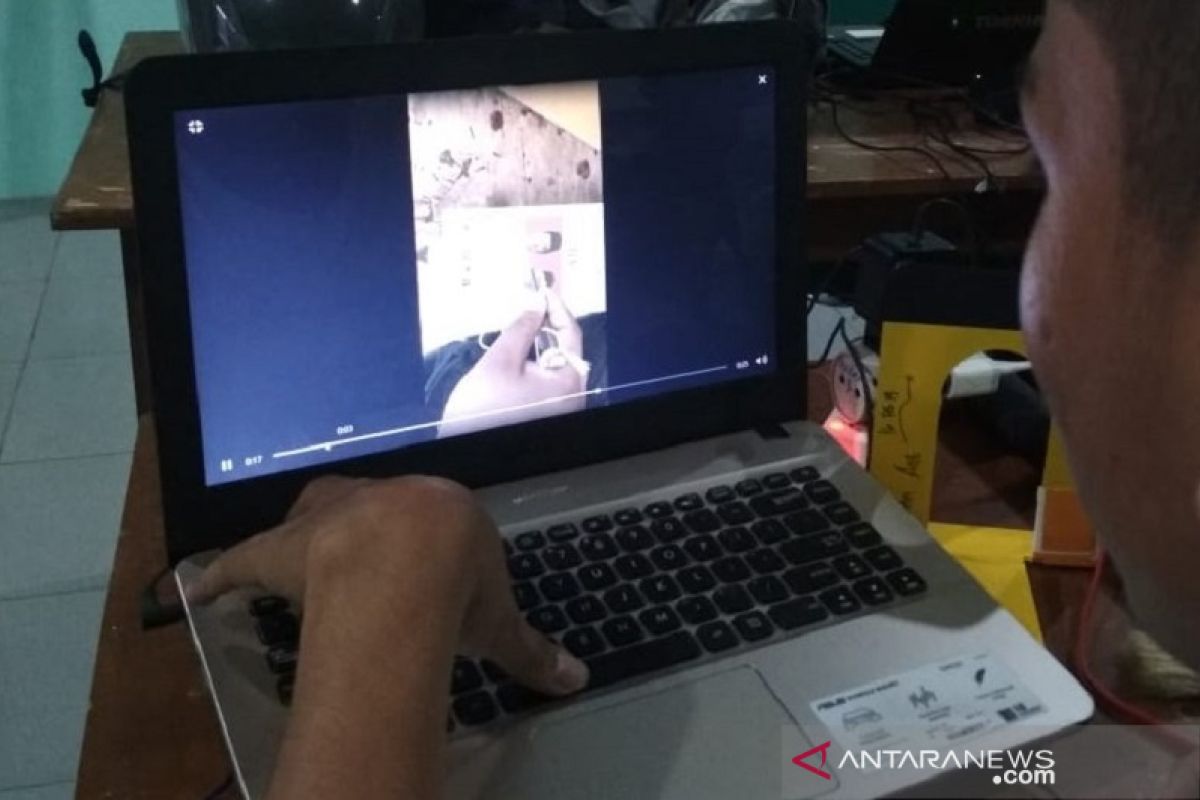 Bawaslu Kudus tegur pengunggah rekaman video di bilik suara