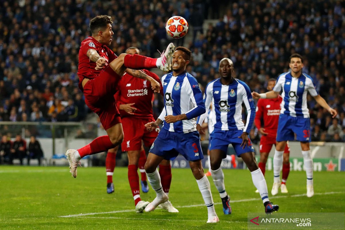 Liverpool melenggang ke semifinal dengan menang telak lawan Porto